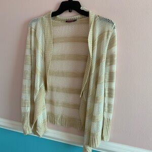 🔥🔥Cardigan white and cream crochet🔥🔥